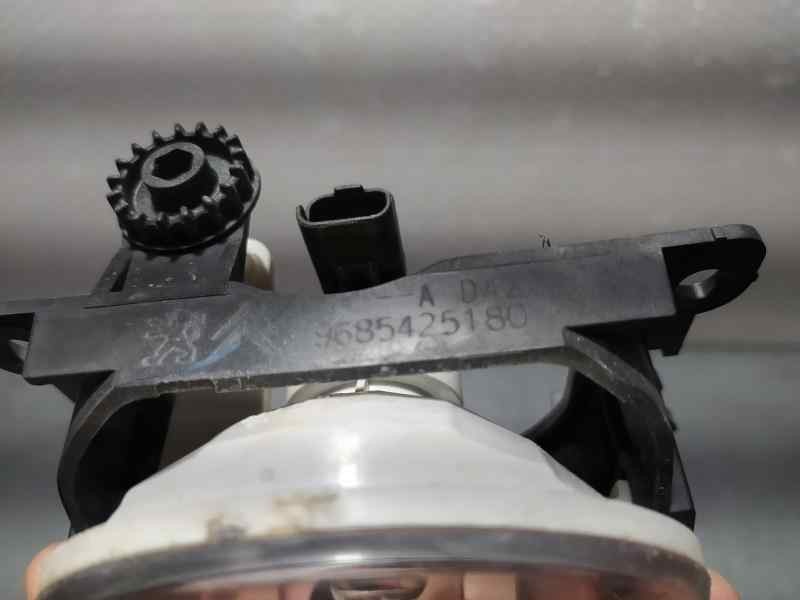 Recambio de faro antiniebla derecho para citroën c3 feel referencia OEM IAM 9685425180 11417102 KOITO