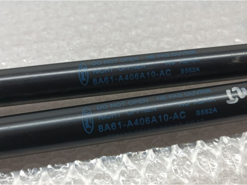Recambio de amortiguadores maletero / porton para ford fiesta (ccn) trend referencia OEM IAM 8A61A406A10AC  PAREJA