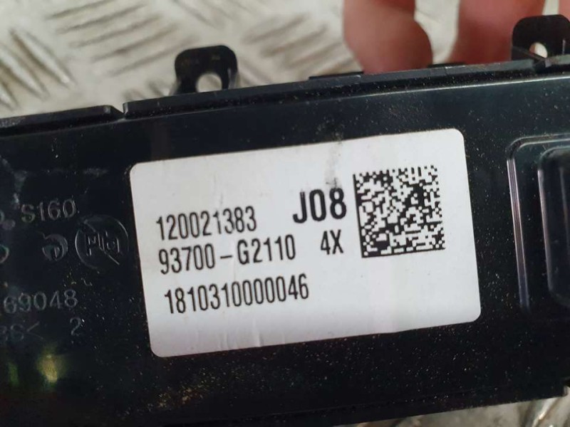 Recambio de mando luces para hyundai ioniq hybrid referencia OEM IAM 93700G2110 120021383 