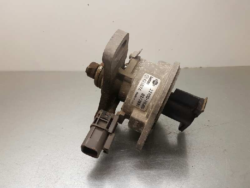 Recambio de delco para nissan primera berl./familiar (p10/w10) 2.0 16v cat referencia OEM IAM 2210070J00  