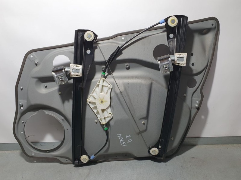 Recambio de elevalunas delantero izquierdo para mercedes-benz clase b (w245) 180 cdi (245.207) referencia OEM IAM A1697202979 99