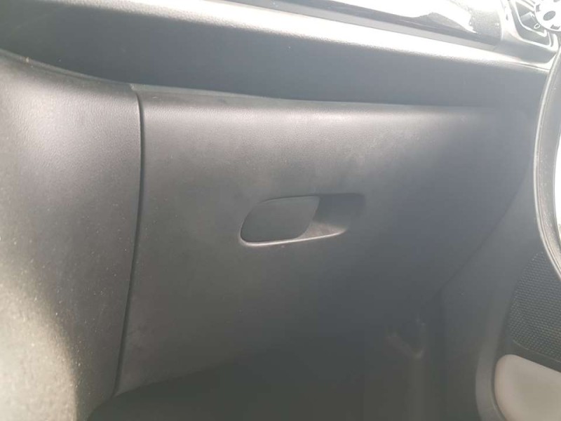 Recambio de guantera para citroën c3 feel referencia OEM IAM 98124902ZD  