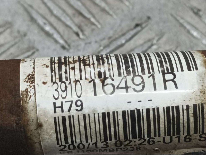 Recambio de transmision delantera izquierda para dacia duster laureate 4x2 referencia OEM IAM 391016491R  