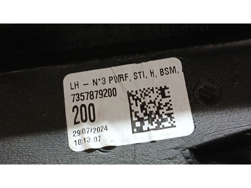 Recambio de retrovisor izquierdo para jeep avenger (j2) electric referencia OEM IAM 7357879200 ELECTRICO 10 Y 2 CABLES 