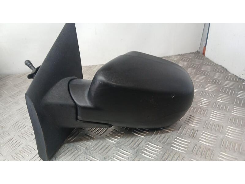 Recambio de retrovisor izquierdo para renault twingo van referencia OEM IAM 963029147R C/ MANDO ROZADO 