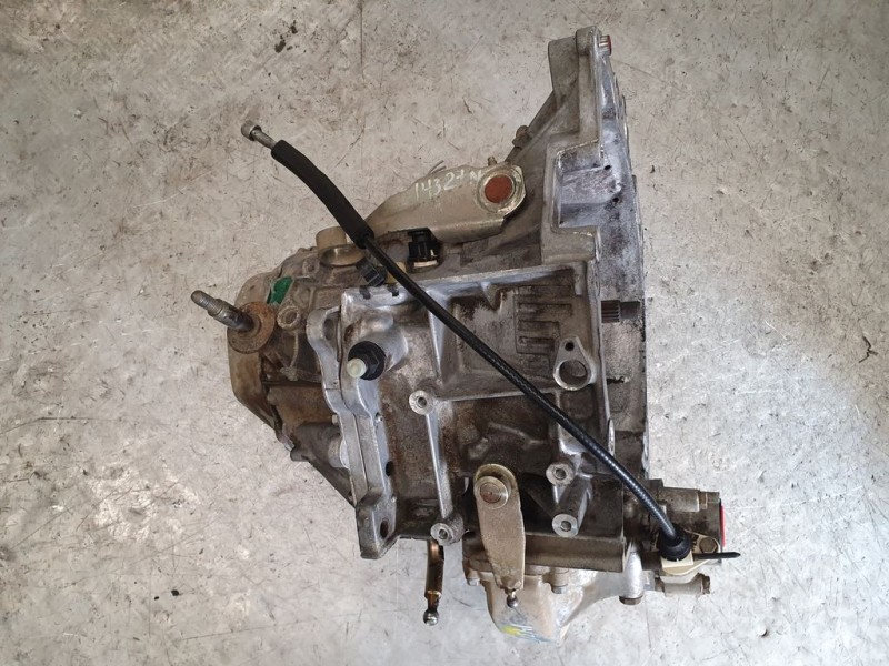 Recambio de caja cambios para citroën c15 d familiale referencia OEM IAM 20TB89 097040B 5VELOCIDADES