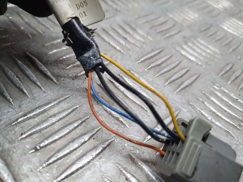 Recambio de retrovisor derecho para ford mondeo berlina (ge) ambiente referencia OEM IAM SIN REF  ELECTRICO 5 CABLES