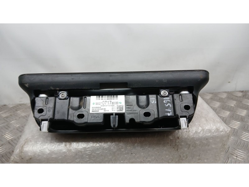 Recambio de sistema navegacion gps para jeep avenger (j2) electric referencia OEM IAM 9857071780 INNOLUX GD103SA00C4S