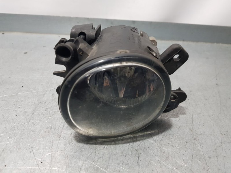 Recambio de faro antiniebla izquierdo para mercedes-benz clase b (w245) 180 cdi (245.207) referencia OEM IAM A2518200756  
