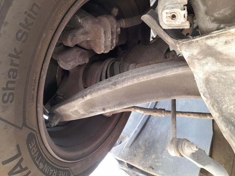 Recambio de brazo suspension inferior delantero derecho para peugeot 308 i (4a_, 4c_) 1.6 hdi referencia OEM IAM 1643189180  