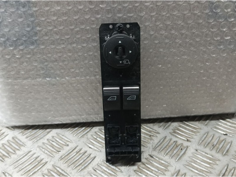 Recambio de mando elevalunas delantero izquierdo para ford fiesta (ccn) trend referencia OEM IAM F1ET14A132FC  