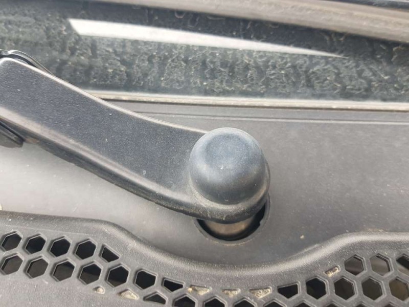 Recambio de motor limpia delantero para citroën c3 feel referencia OEM IAM 9815497780  