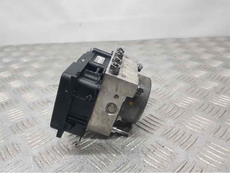 Recambio de abs para renault clio grandtour authentique referencia OEM IAM 8200747140 0265232077 