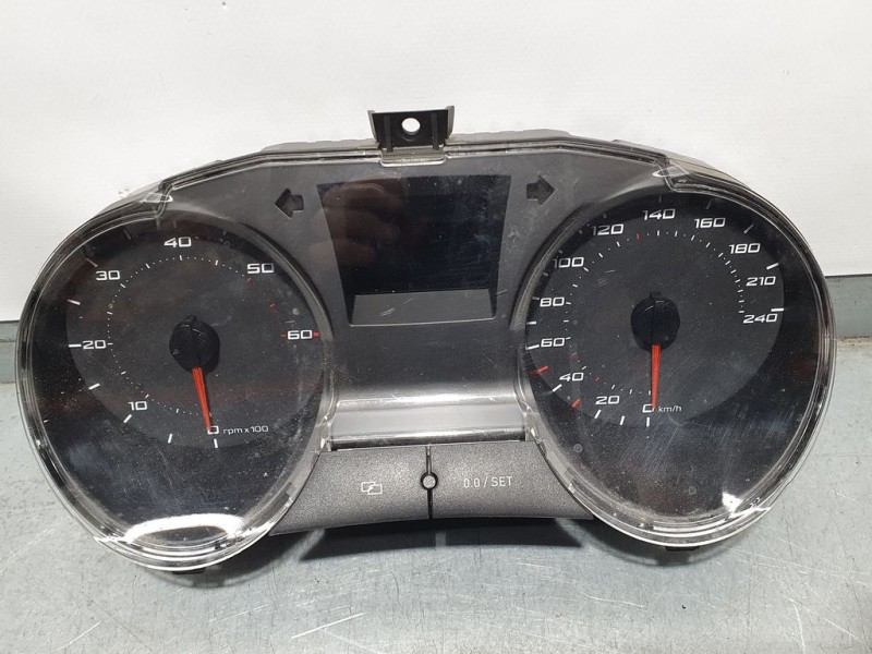 Recambio de cuadro instrumentos para seat ibiza st (6j8) itech referencia OEM IAM 6J0920803H A2C53435505 VDO