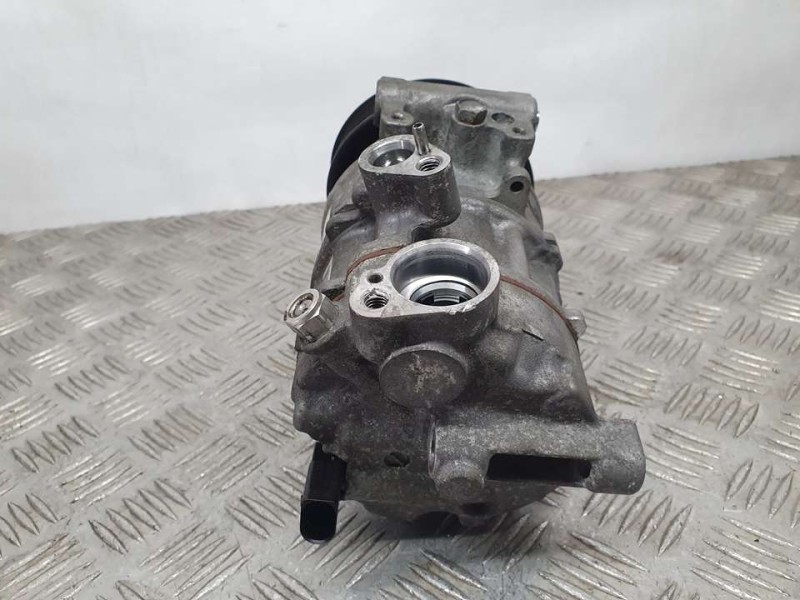 Recambio de compresor aire acondicionado para audi a3 sportback (8vf) design edition referencia OEM IAM 5Q0816803D 4471507743 DE