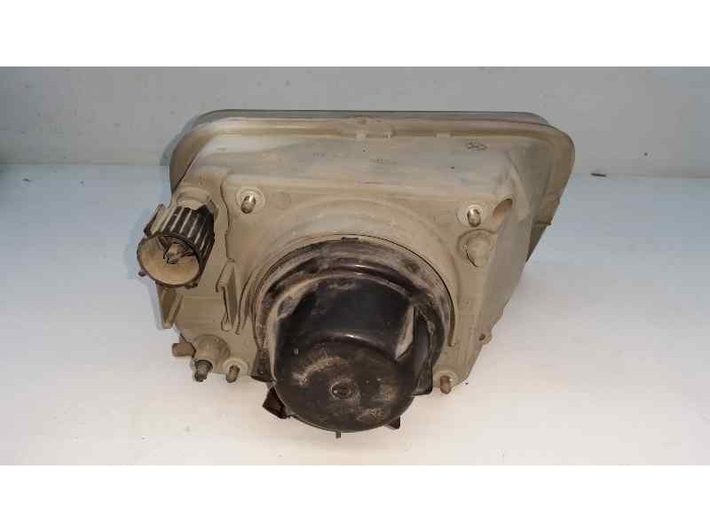 Recambio de faro izquierdo para renault rapid/express (f40) 1.1 familiar (f401/40h) referencia OEM IAM   