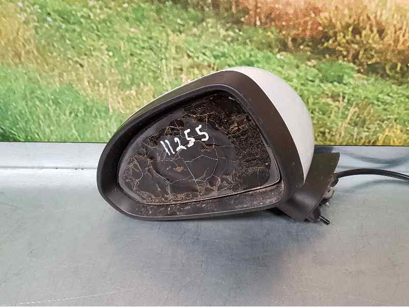 Recambio de retrovisor izquierdo para opel corsa d catch me referencia OEM IAM  3 CABLES ELECTRICO SIN CRISTAL