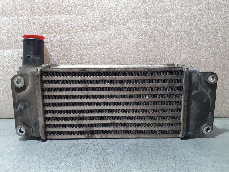 Recambio de intercooler para toyota auris luna+ referencia OEM IAM 1220720254  
