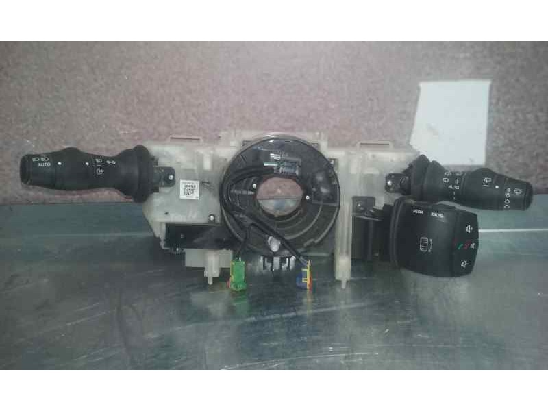 Recambio de com 2000 para renault megane iii berlina 5 p dynamique referencia OEM IAM 255670019RC  