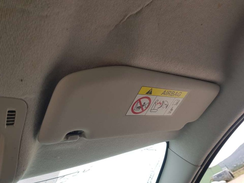 Recambio de parasol derecho para citroën c3 feel referencia OEM IAM 98100807BJ  