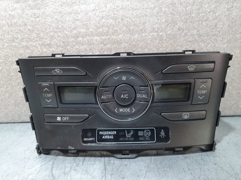 Recambio de mando climatizador para toyota auris luna+ referencia OEM IAM 5590002220B  