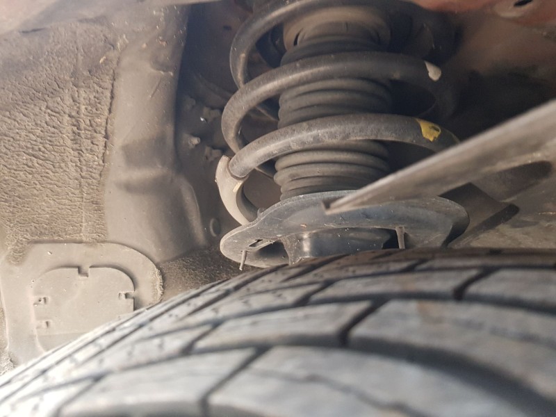 Recambio de amortiguador delantero izquierdo para kia cee´d (jd) 1.6 crdi 110 referencia OEM IAM 54651A6100  