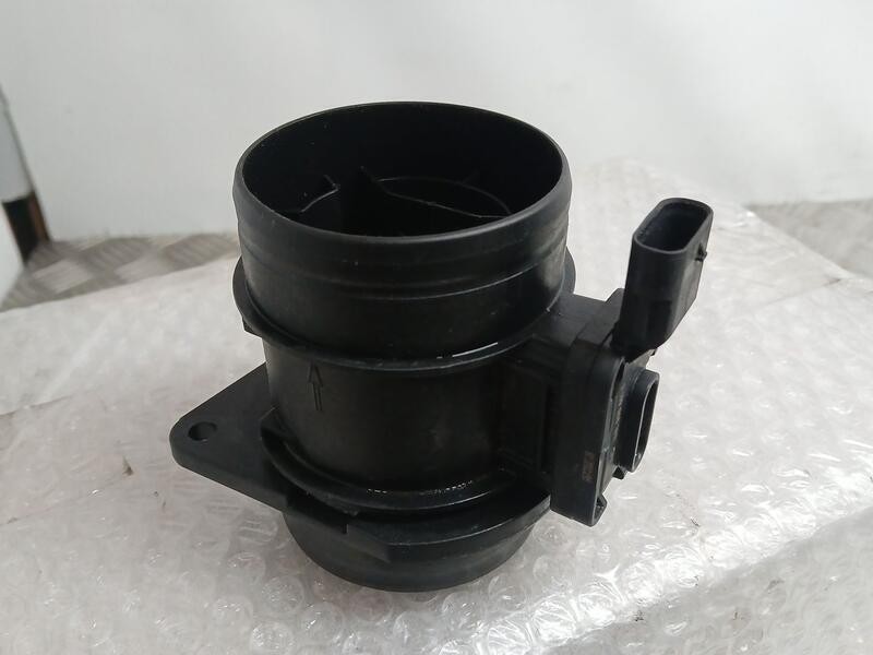 Recambio de caudalimetro para skoda rapid ambition referencia OEM IAM 04L906461B  