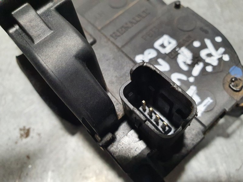 Recambio de cerradura puerta delantera izquierda para renault clio grandtour authentique referencia OEM IAM 300123F  4 PINES