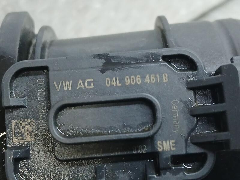 Recambio de caudalimetro para skoda rapid ambition referencia OEM IAM 04L906461B  