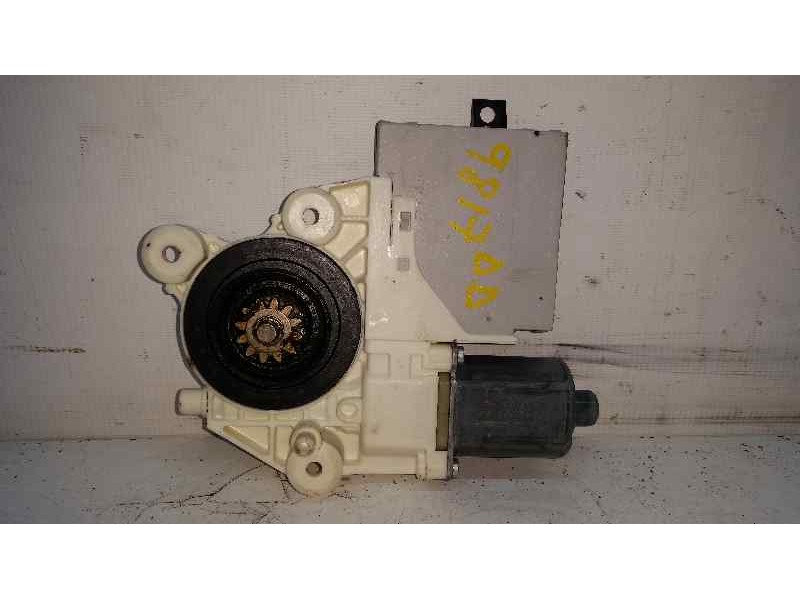 Recambio de motor elevalunas delantero derecho para ford focus turnier (cb4) trend referencia OEM IAM   ELECTRICO