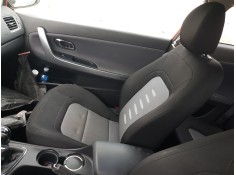 Recambio de asiento delantero derecho para kia cee´d (jd) 1.6 crdi 110 referencia OEM IAM  TOCADO 