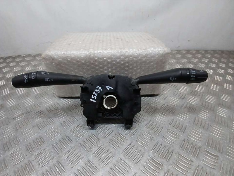 Recambio de mando luces y limpia para fiat tipo ii (356) sedan easy referencia OEM IAM 7356345940  