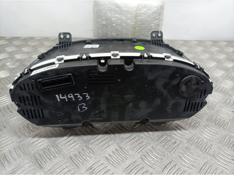 Recambio de cuadro instrumentos para hyundai i20 fresh referencia OEM IAM 94003C8012 A2C1215030001 CONTINENTAL