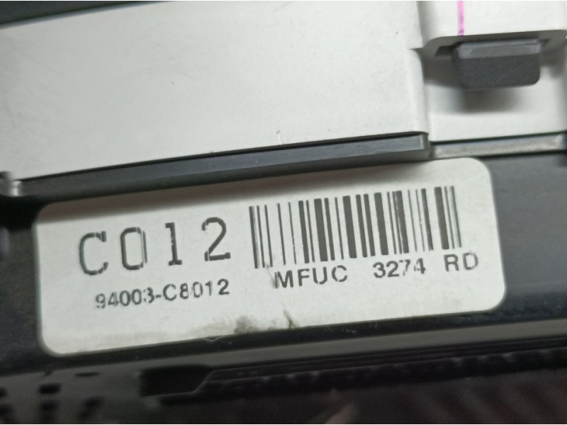 Recambio de cuadro instrumentos para hyundai i20 fresh referencia OEM IAM 94003C8012 A2C1215030001 CONTINENTAL