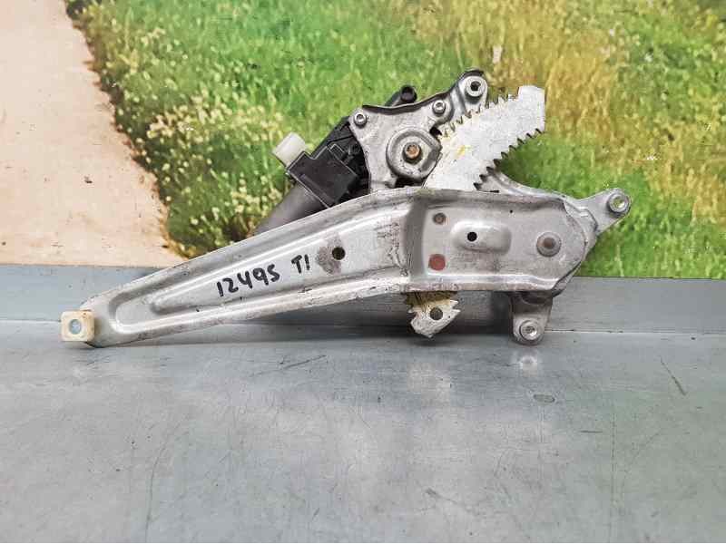 Recambio de elevalunas trasero izquierdo para suzuki vitara comfort referencia OEM IAM 8356061M00 8356061M00 DENSO