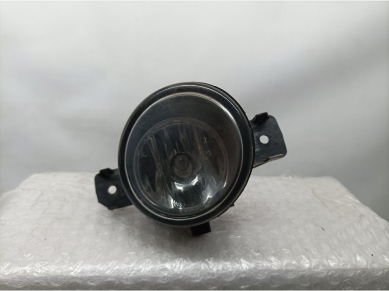 Recambio de faro antiniebla derecho para renault clio grandtour authentique referencia OEM IAM 8200002470 89201782 VALEO