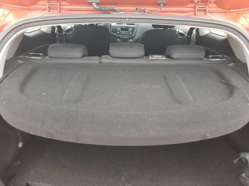 Recambio de bandeja trasera para kia cee´d (jd) 1.6 crdi 110 referencia OEM IAM 85930A2600WK  