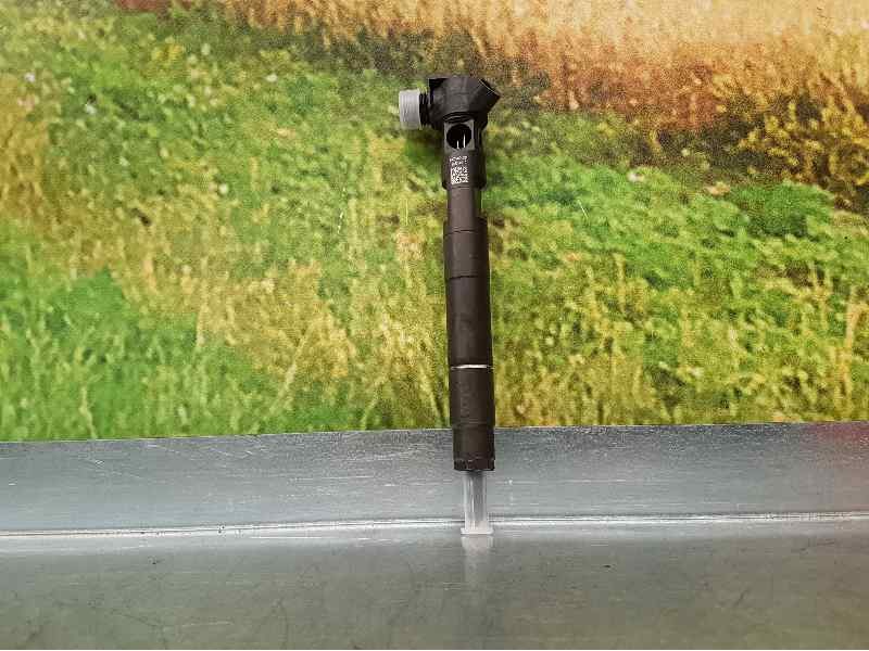 Recambio de inyector para mercedes-benz clase c (w205) lim. 2.1 cdi cat referencia OEM IAM A6510703287 28308779 DELPHI