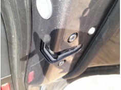 CERRADURA PUERTA TRASERA DERECHA 