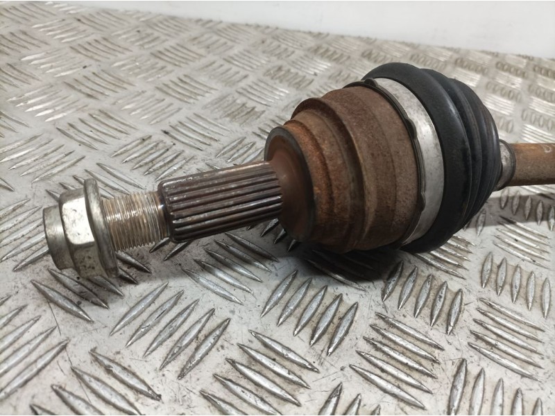 Recambio de transmision delantera izquierda para ford fiesta (ccn) trend referencia OEM IAM 8V513B437CD  