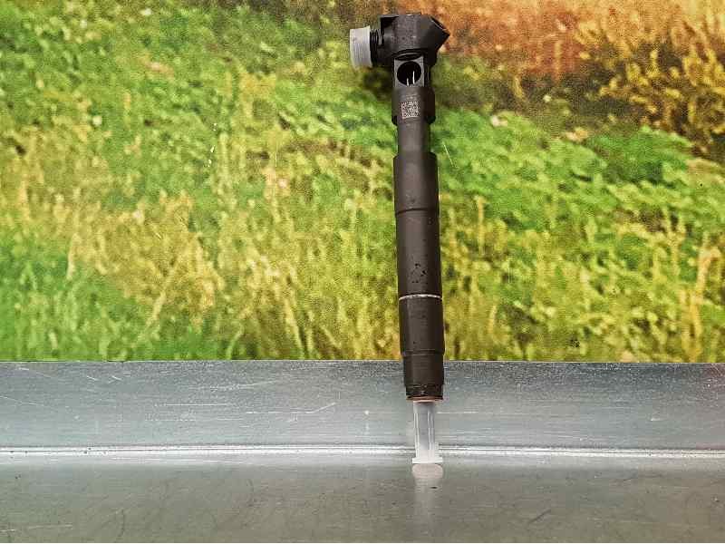 Recambio de inyector para mercedes-benz clase c (w205) lim. 2.1 cdi cat referencia OEM IAM A6510703287 28308779 DELPHI