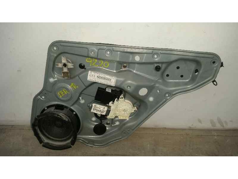 Recambio de elevalunas trasero derecho para seat leon (1m1) sports limited referencia OEM IAM  TOCADO ELECTRICO