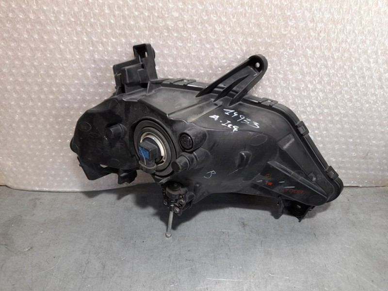 Recambio de faro antiniebla izquierdo para hyundai i20 fresh referencia OEM IAM 92201C8000  
