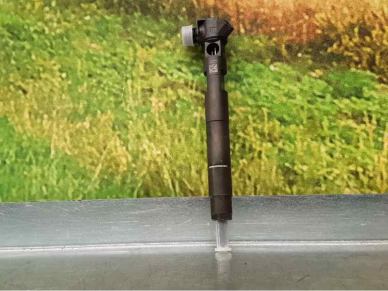 Recambio de inyector para mercedes-benz clase c (w205) lim. 2.1 cdi cat referencia OEM IAM A6510703287 28308779 DELPHI