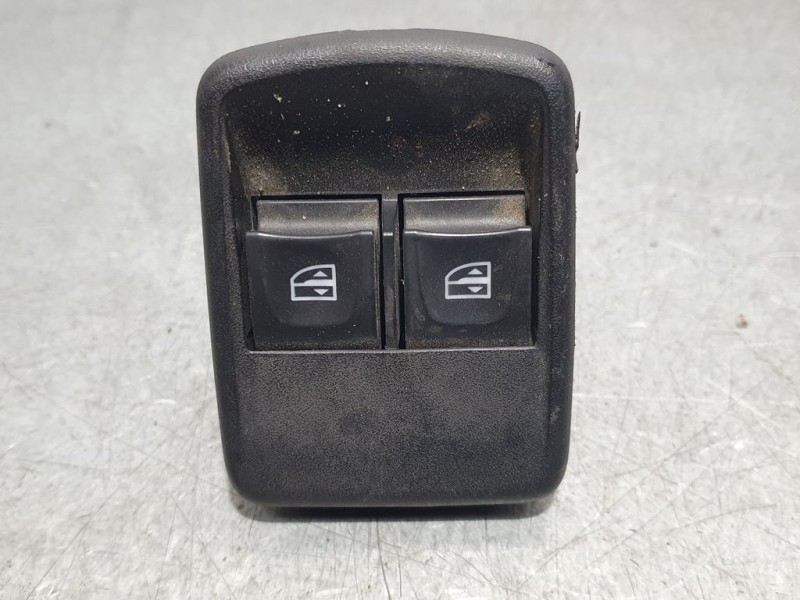 Recambio de mando elevalunas delantero izquierdo para nissan nv300 kastenwagen/kombi l1h1 2,9t pro referencia OEM IAM 254118722R