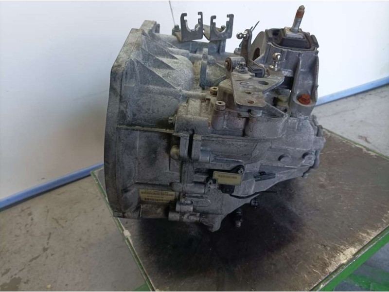 Recambio de caja cambios para mini mini (r56) cooper d referencia OEM IAM 23007568721 568721 6VELOCIDADES