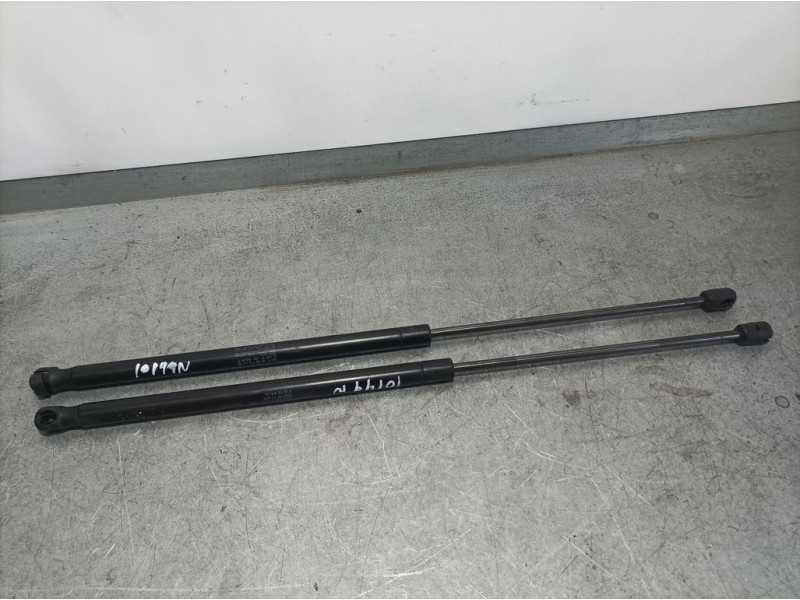 Recambio de amortiguadores maletero / porton para microcar f8r coupe referencia OEM IAM 3867130120N  120N