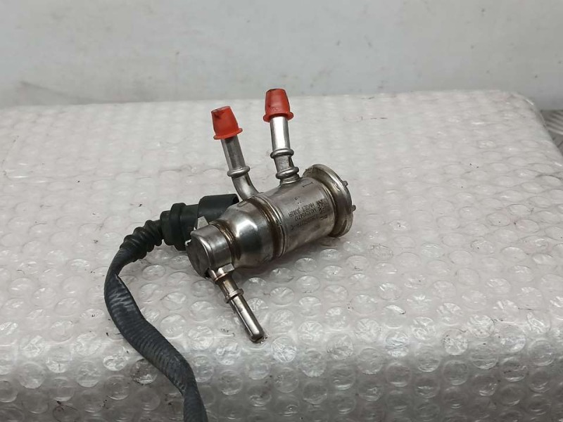 Recambio de inyector adblue para renault kangoo profesional referencia OEM IAM 208995377R A2C39941900 