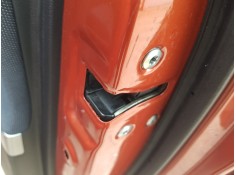 Recambio de cerradura puerta delantera derecha para kia cee´d (jd) 1.6 crdi 110 referencia OEM IAM 81320A2810  