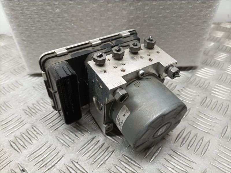 Recambio de abs para ford focus st-line referencia OEM IAM JX612B373LC 10022016744 ATE